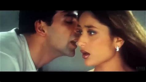 sexy video kareena kapoor|Mujhko Neend Aa Rahi Hai Full Video